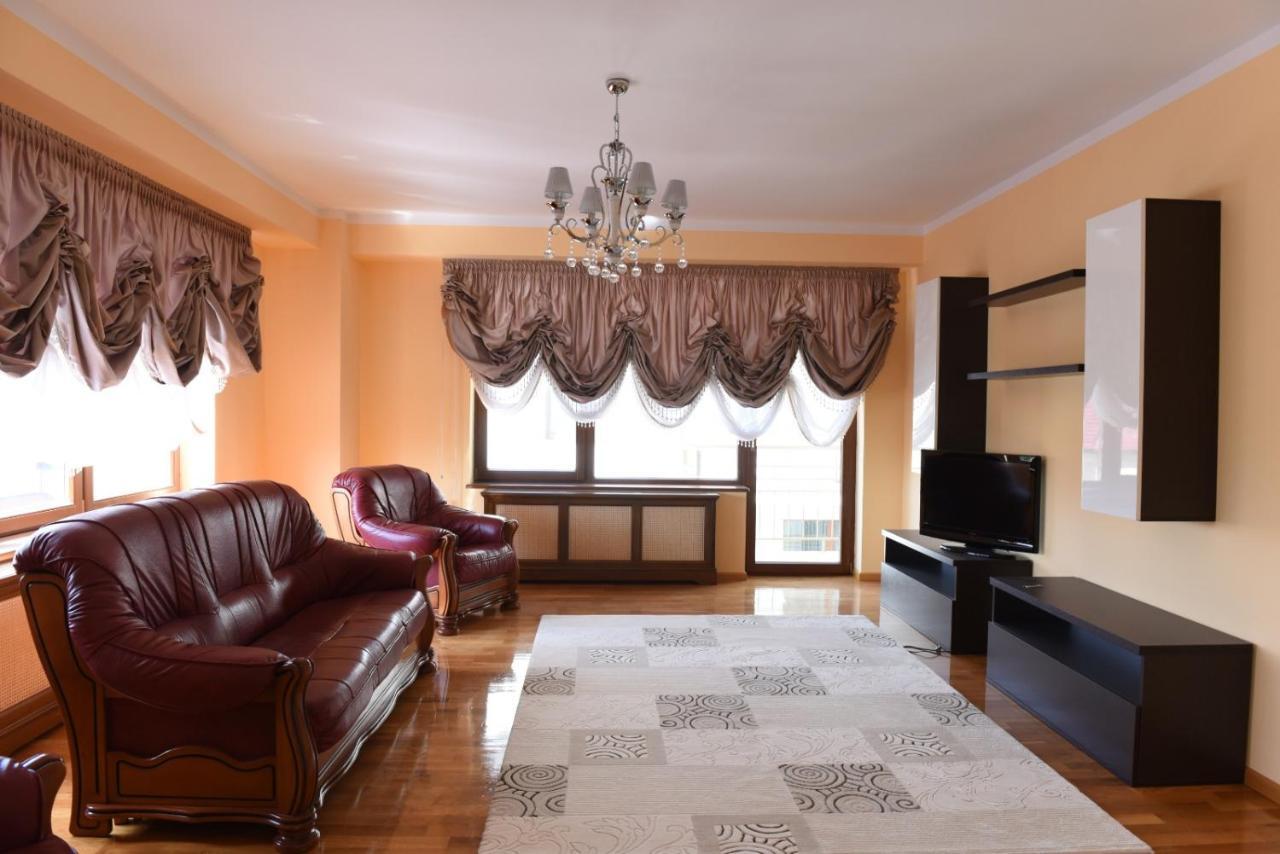 Apartament Community Complex 锡比乌 外观 照片