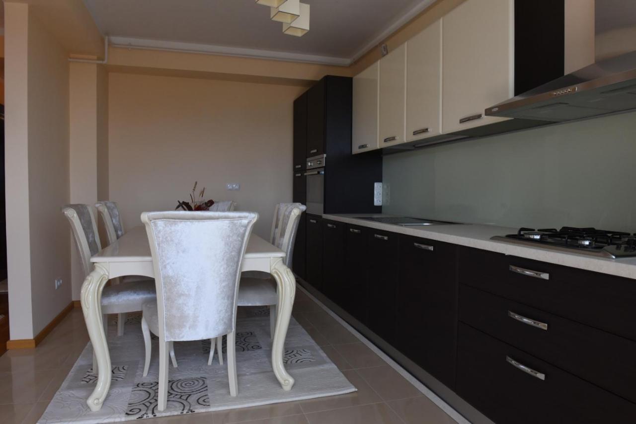Apartament Community Complex 锡比乌 外观 照片